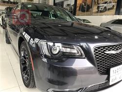 کرایسلەر 300